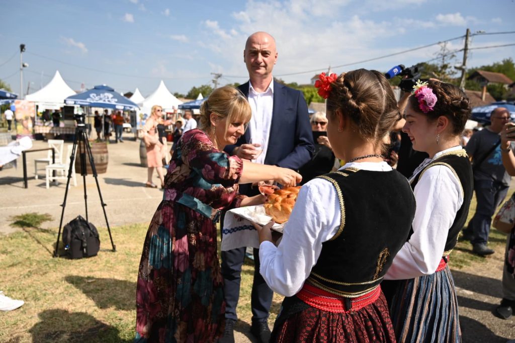 завршени-двадесетосми-баношторски-дани-грожђа
